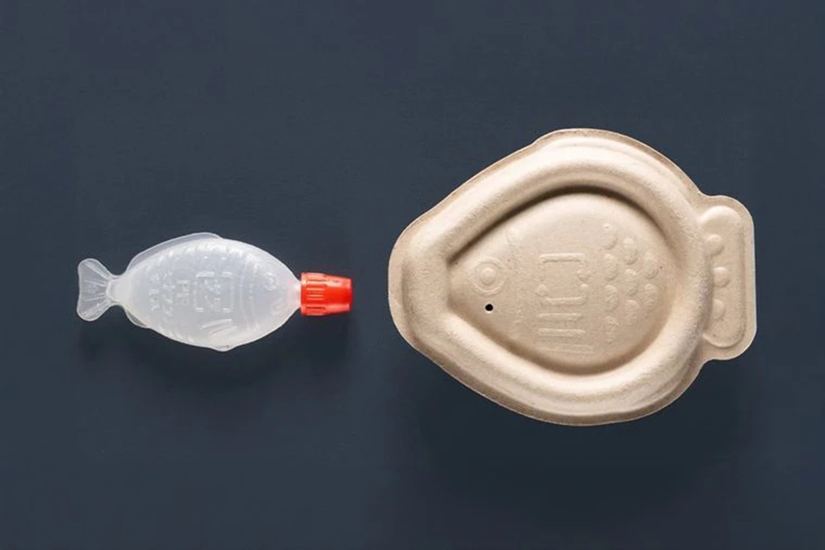 プラスチック製の使い捨てしょうゆ入れを堆肥可能な素材で新開発